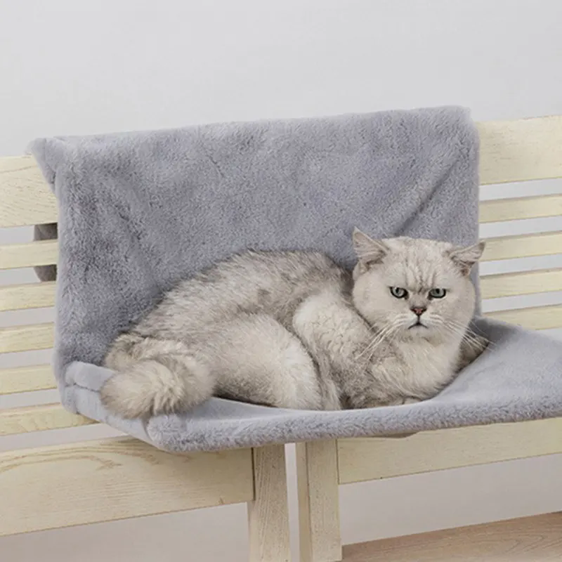 How Does a Flannel Pet Bed Provide Better Comfort and Rest for Pets?