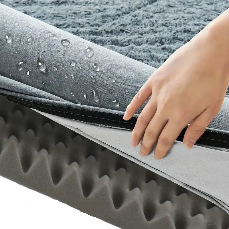 Crystal Velvet Pet Bed
